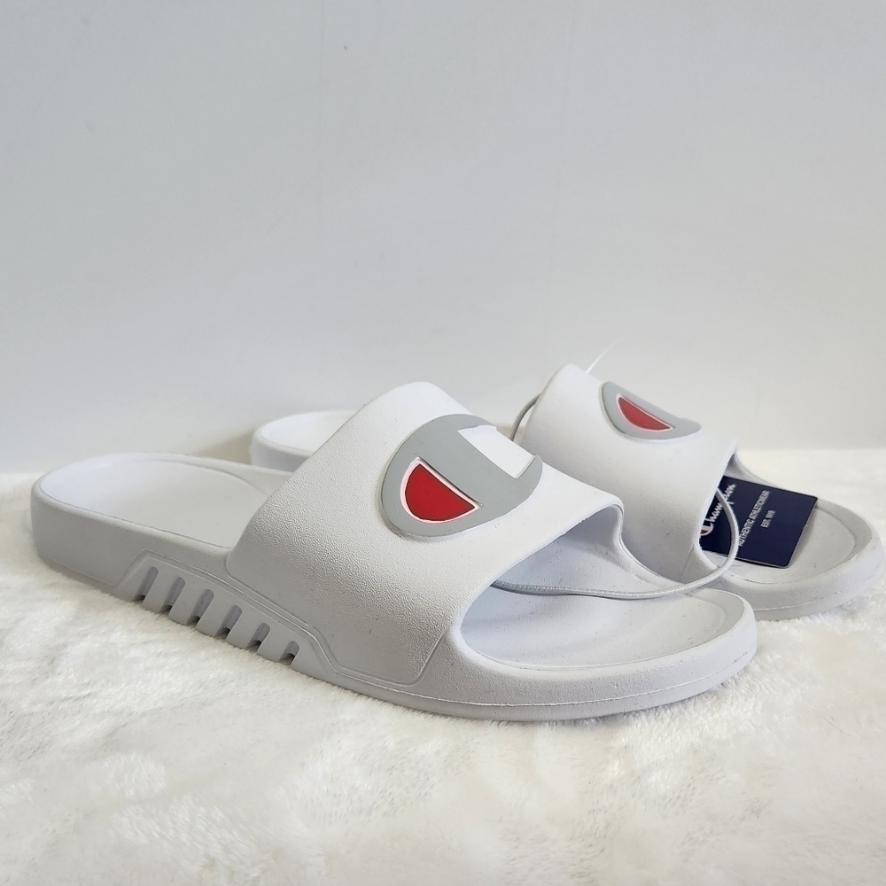 CHAMPION Authentic Athletic Wear Takeover Women's White Slide Sandals Size 8